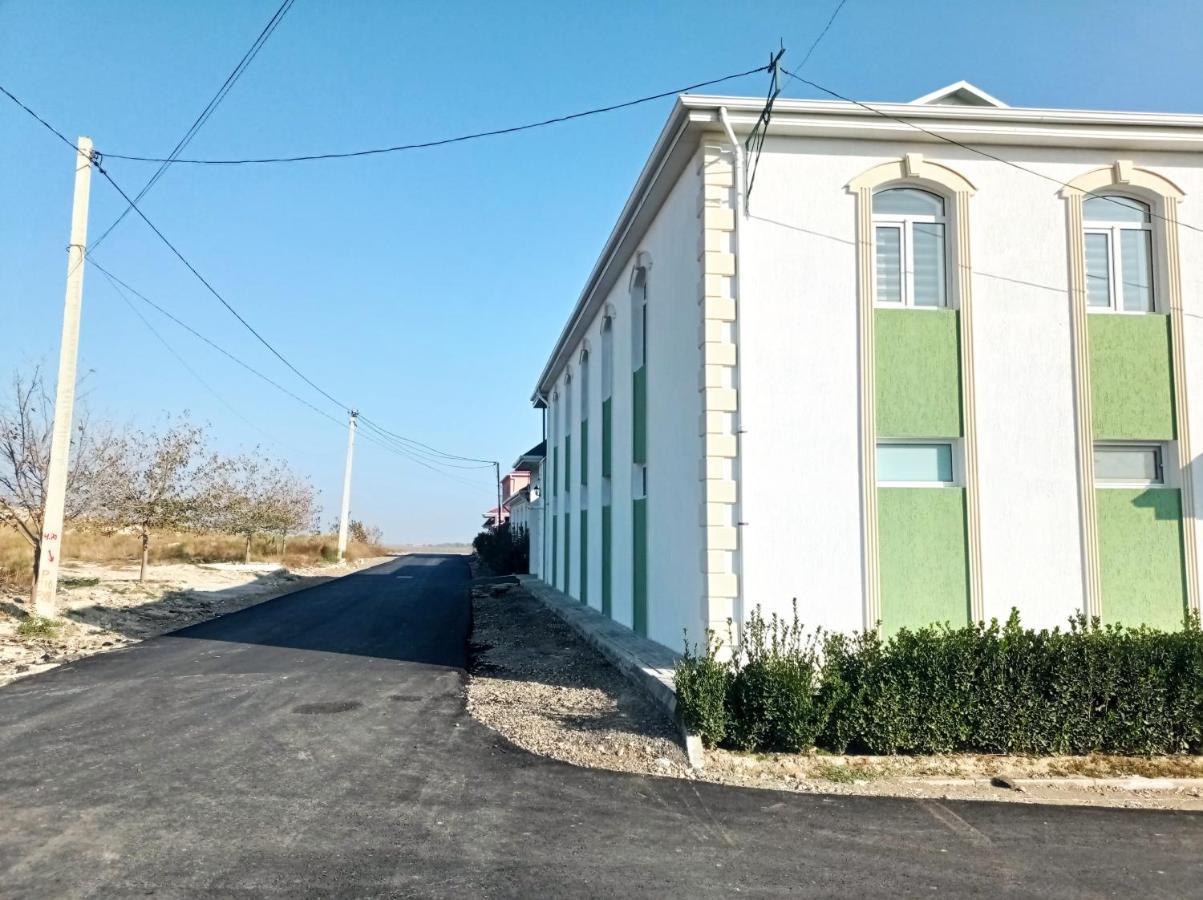Bizim Ev Hostel Naftalan Luaran gambar