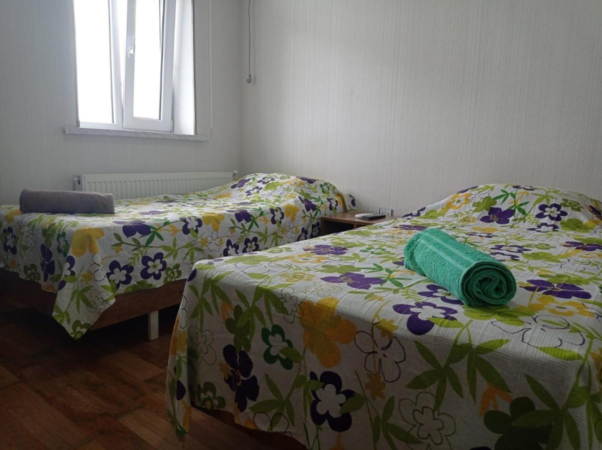 Bizim Ev Hostel Naftalan Luaran gambar